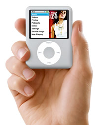 Japonijoje užsiliepsnojo „iPod Nano“ grotuvai