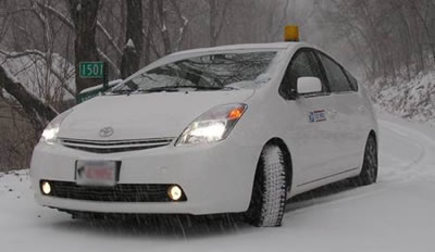 „Toyota Prius“ generuojamos energijos pakako namui aprūpinti elektra