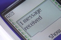 Po bandymo pagerinti SMS siuntimo rekordą - 26000 dolerių sąskaita