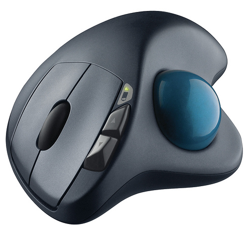 Naujas belaidis rutulinis „trackball“ valdiklis „Logitech Wireless Trackball M570“