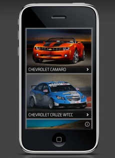 „iPhone“ priedas kuklius automobilius privers riaumoti kaip „Corvette“