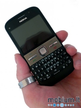 „Nokia E5“ – elektroninis paštas Jūsų kišenėje