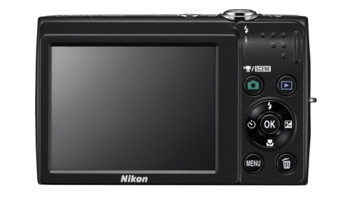 „Nikon“ gerina COOLPIX seriją