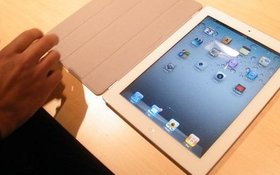 „Apple“: „iPad 2“ pristatytas, tačiau rekomenduojame laukti „iPad 3“?