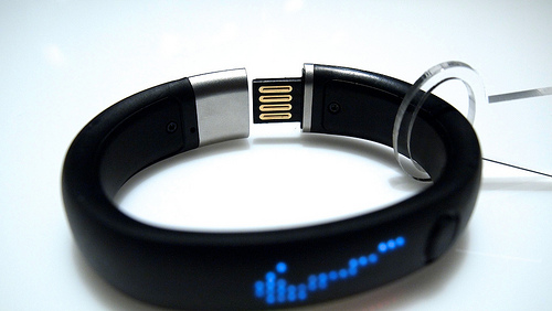 „Nike+ Fuelband“ elektroninė kūno rengybos revoliucija?