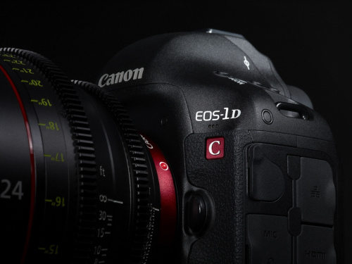 „Canon Cinema EOS System“ seriją papildė skaitmeninis veidrodinis fotoaparatas „EOS-1D C“