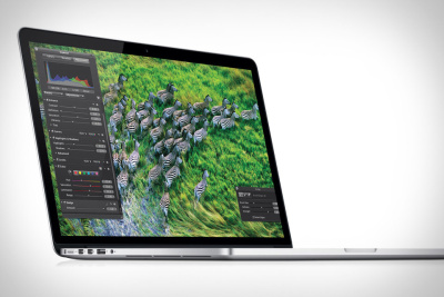 „Apple“ pristatė visiškai naują „MacBook Pro“ su „Retina“ ekranu bei spartesnius „MacBook Pro“ ir „MacBook Air“