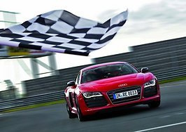 „Audi R8 e-tron“ pasiekė pasaulio rekordą Nürburgringe