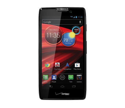 „Motorola“ atsakas: pristatytas „Droid Razr HD“