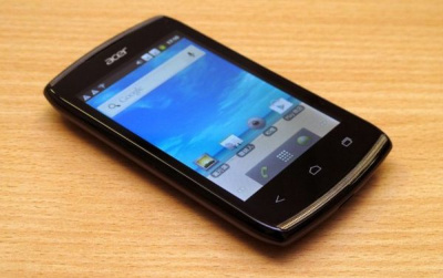 „Acer Z110“ – itin pigus telefonas su „Ice Cream Sandwich“