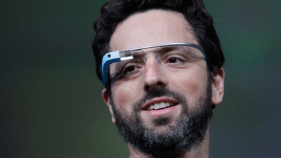 Išreklamuoti papildytos realybės akiniai „Google Glass“ pasirodys tik 2014 m.