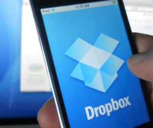 Tyrimas: kas penktas darbuotojas darbinius dokumentus talpina „Dropbox“