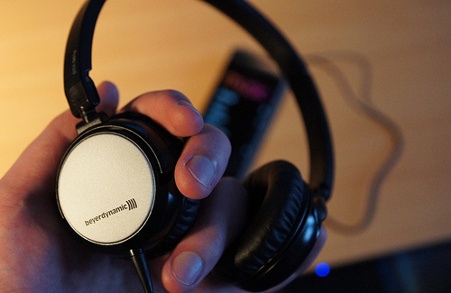 „Beyerdynamic DTX 501 p“ – ausinės mobiliems įrenginiams