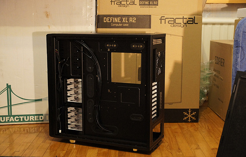 „Fractal Design DEFINE XL R2 Black Pearl“ kompiuterio korpusas