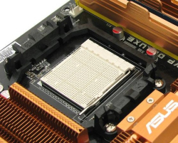 AMD nutarė gerai žinomų AM3 ir FM1 procesorių lizdų atsisakyti šiais metais