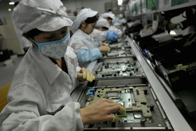 „iPhone“ telefonus Kinijoje surinks nebe „Foxconn“?