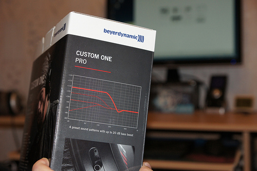 „Beyerdynamic Custom One Pro“ – madingiausios ausinės?