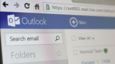 „Microsoft“: dėl „Outlook.com“ problemų kalti mobilūs įrenginiai