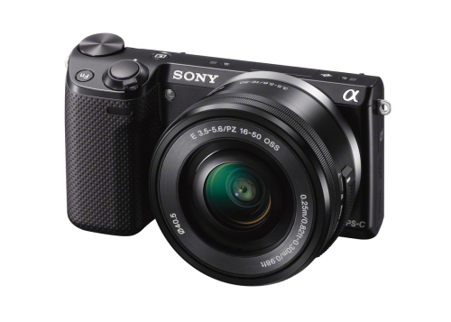 „Sony“ fotoaparatas „NEX-5T“ – mažesnis dydis ir daugiau kokybės bei inovacijų