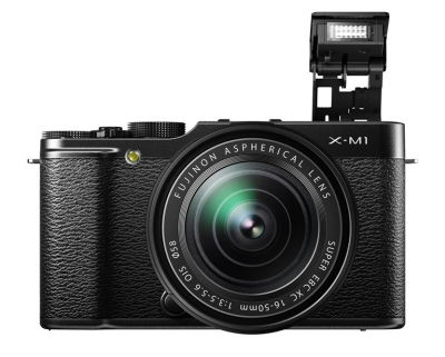 Ilgai lauktas fotoaparatas „Fujifilm X-M1“ jau Lietuvoje