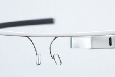 „Google Glass“ akiniai palikti be 3G ryšio