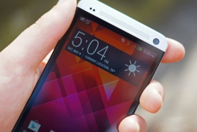 „HTC One Max“ telefone gali atsirasti pirštų atspaudų skeneris