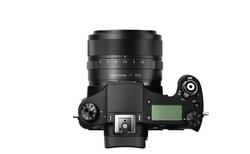 „Sony Cyber-shot RX10“ – įvairiapusis funkcionalumas ir kompaktiška forma