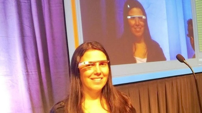 Amerikietė nubausta už tai, kad vairavo automobilį su „Google Glass“