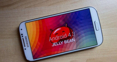 „Samsung Galaxy S3“ savininkai liko be „Android 4.3“