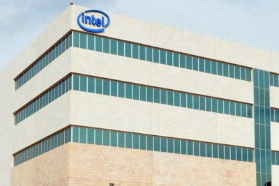 „Intel“ statys 10 nm procesorių gamyklą