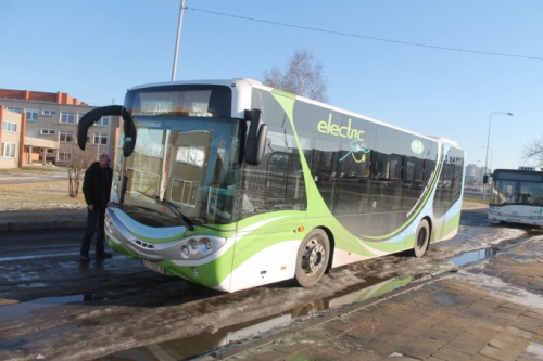 Panevėžio gatvėse – lietuviškas ir tik elektra varomas autobusas