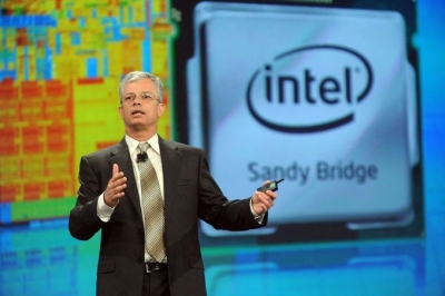 „Intel“ nutraukia „Sandy Bridge-E“ procesorių gamybą