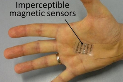 Elektroninė oda leis žmonėms apčiuopti magnetinius laukus