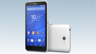 Oficialiai pristatytas „Sony Xperia E4“