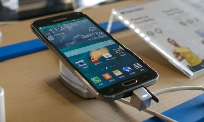 „Galaxy S6“ palaikys kelias bevielio įkrovimo technologijas