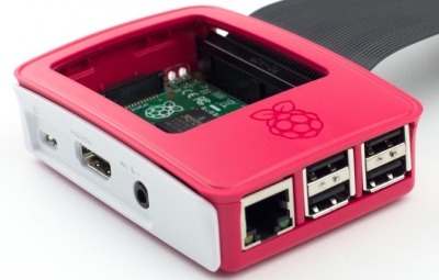 „Raspberry Pi Foundation“ pristatė korpusus „Raspberry Pi 2 B“ ir „B+“ mini kompiuteriams