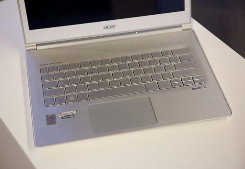 „Acer Aspire S7“ nešiojamasis kompiuteris: apžvalga