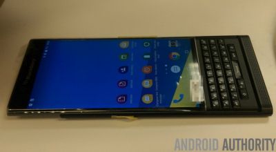 Paviešintos dar neanonsuoto „BlackBerry Venice“ su „Android“ OS nuotraukos