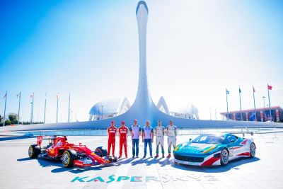 Dar penkerius metus kartu: „Kaspersky Lab“ pratęsia „Scuderia Ferrari“ rėmimo sutartį