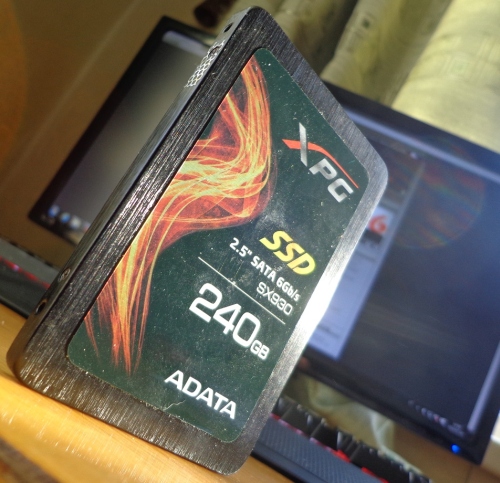 Kuo skiriasi brangus SSD žaidėjams nuo pigiausio modelio? „AData SP550“ ir „XPG SX930“ apžvalga