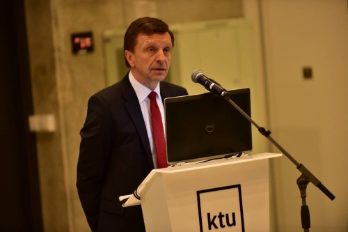 KTU rektorius P. Baršauskas: „Jaunajai kartai perduosime nepralenkiamąuniversitetą“