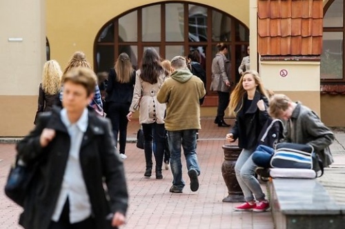 Studentų laukia revoliucija: nebebus vertinami pažymiais