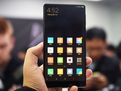 „Xiaomi Mi MIX“ išleis ribotu tiražu ir tik Kinijoje