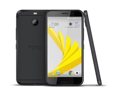 Pristatytas nuo vandens apsaugotas „HTC Bolt“