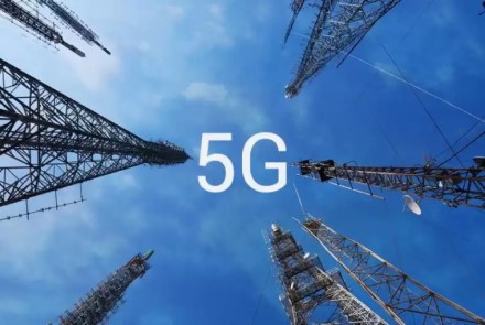 Paaiškėjo kas gali pasigirti sparčiausiu 5G internetu: vietos reitinge atsirado ir mūsų kaimynams