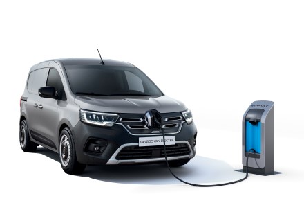 „Renault“ 2021 metais elektrifikuotų automobilių pardavimai Baltijos šalyse išaugo 30 %