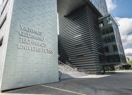 Žvilgsnis į ateitį „Vilnius Tech“ karjeros mugėje: studentai kviečiami susipažinti su technologijų sektoriaus atstovais