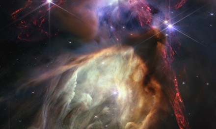 Rho Ophiuchi debesų kompleksas – arčiausiai Žemės esantis žvaigždžių formavimosi regionas. / NASA, ESA, CSA, STScI, Klaus Pontoppidan (STScI)