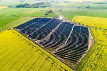 „Atelier Investment Management“ platesniam investuotojų ratui atvers „Modus Asset Management“ atsinaujinančios energetikos fondą