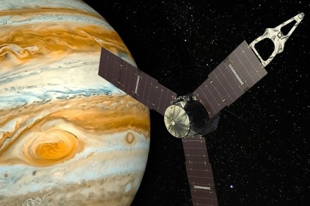 NASA ruošiasi išsiųsti zondą, kuris tyrinės Jupiterio palydovo Europos gyvybingumą